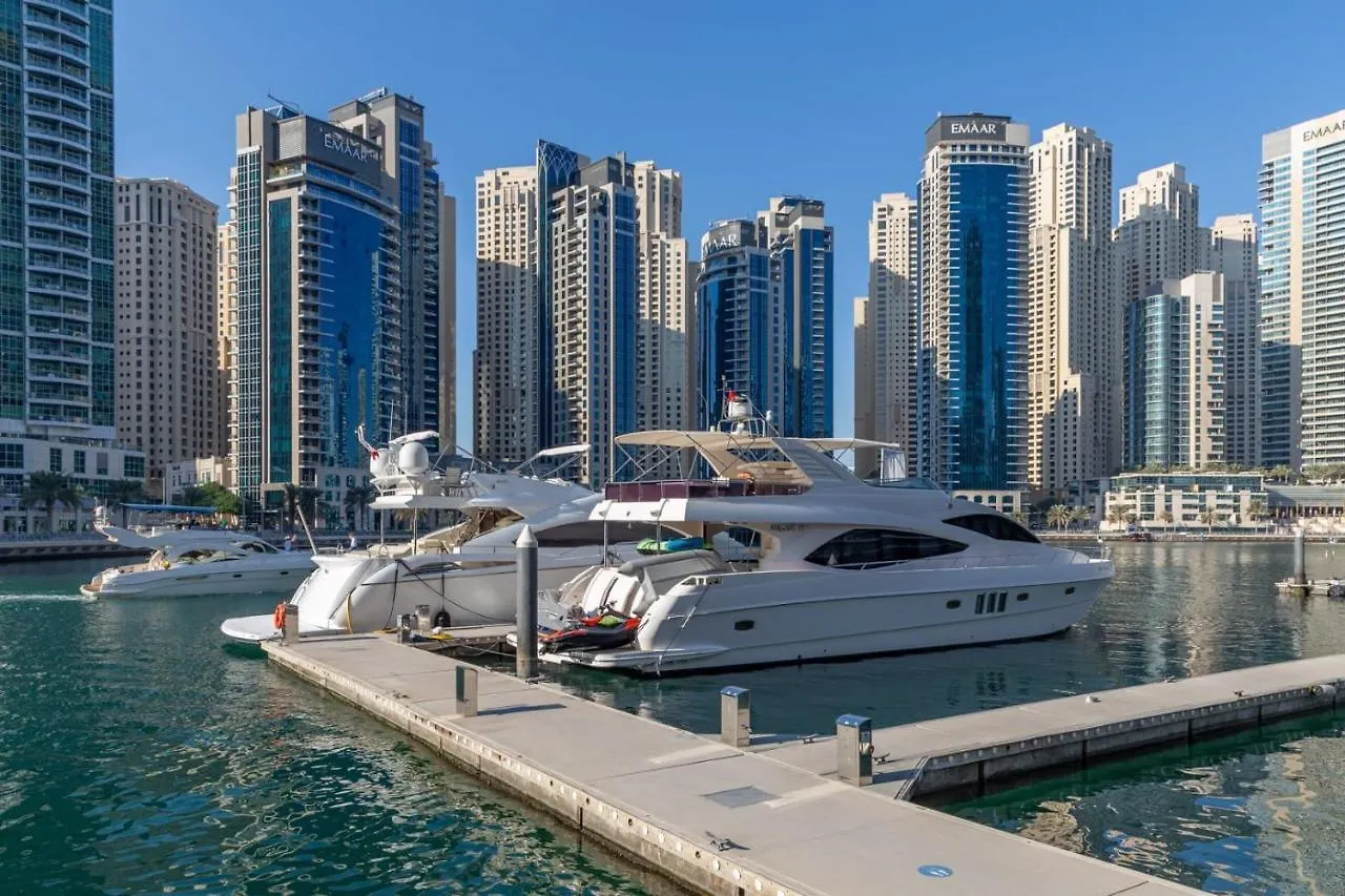 Frank Porter - Studio One Apartment Dubai