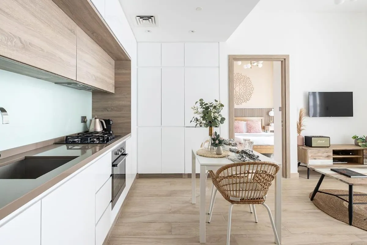 Frank Porter - Studio One Apartment Dubai 0*,